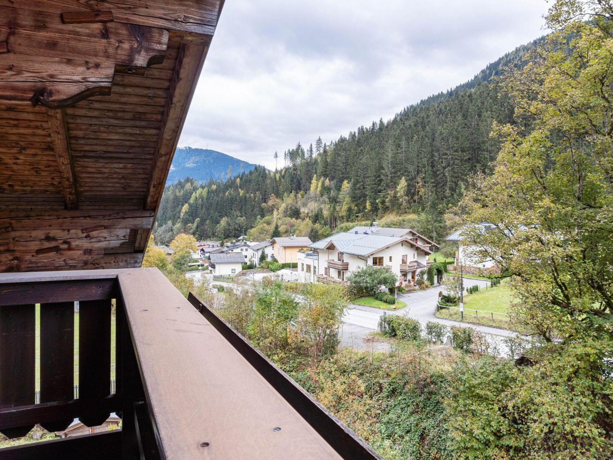 Beautiful Apartment in Zell am See near Ski Area Exterior foto